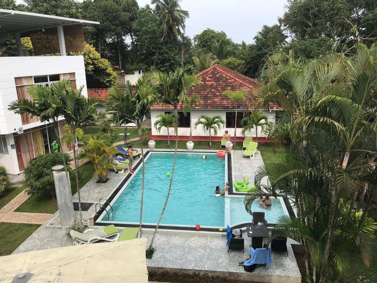 Neptune Eco Villas Weligama Exterior photo